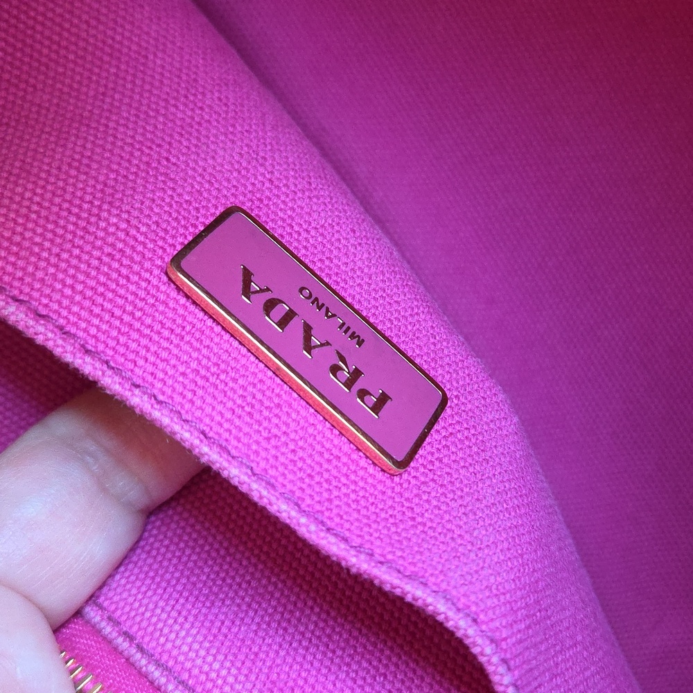 PRADA Signature Canapa Pink Tote Bag - Picture 13 of 17